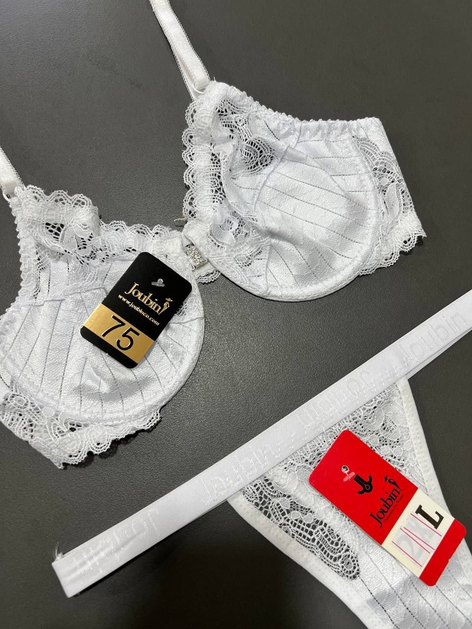 ست لباس زیر عروس پارچه اروپایی از جلو بازشو نگین دار ژوبین طلایی کد 4030 (سایز 75 تا 90)