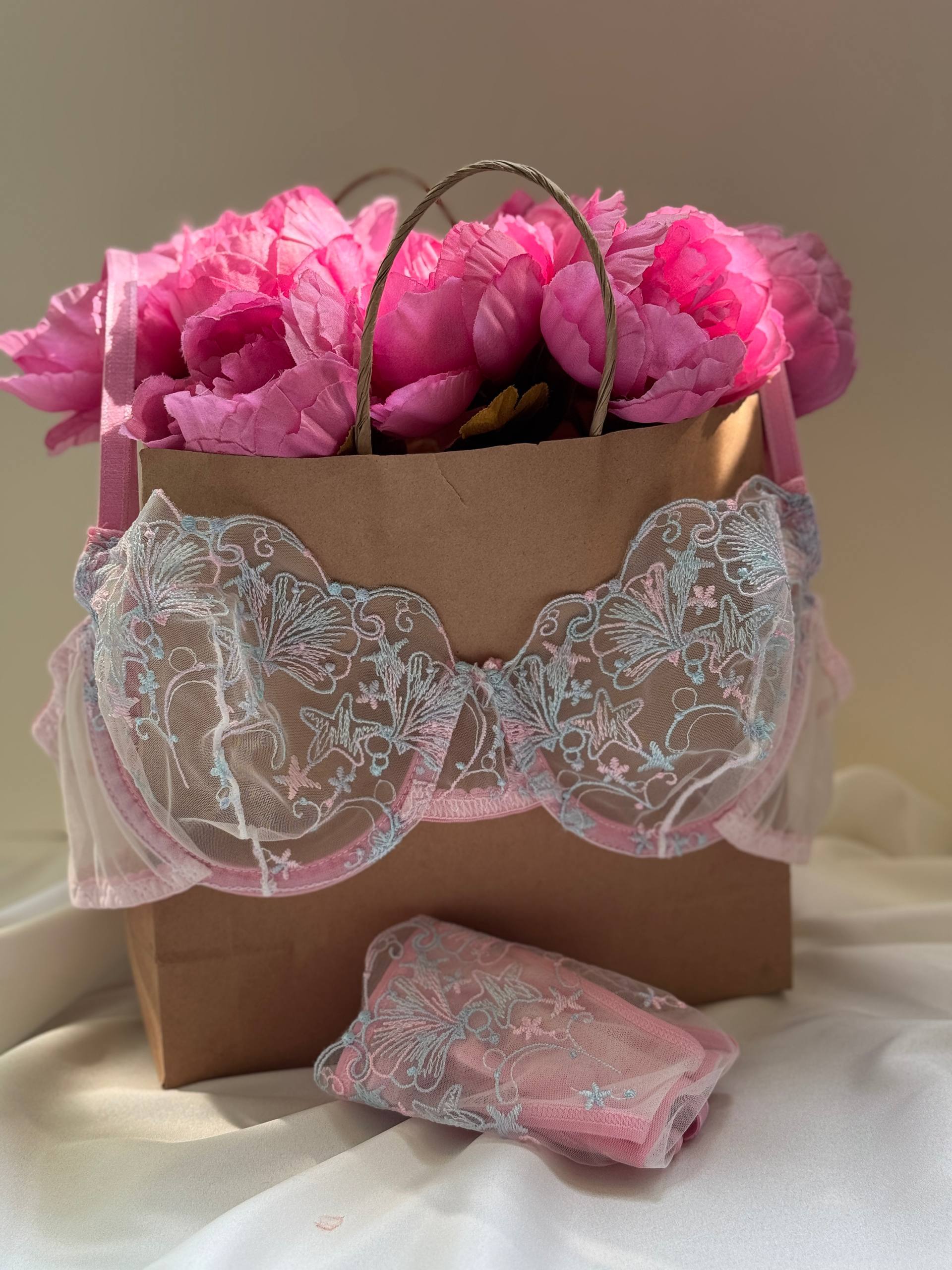 ست فانتزی گلدوزی شده برند HANIS